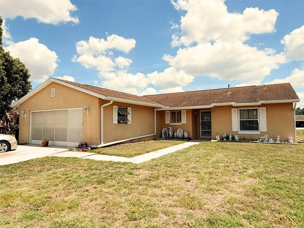 10537 Linger Lane Orlando FL 32821