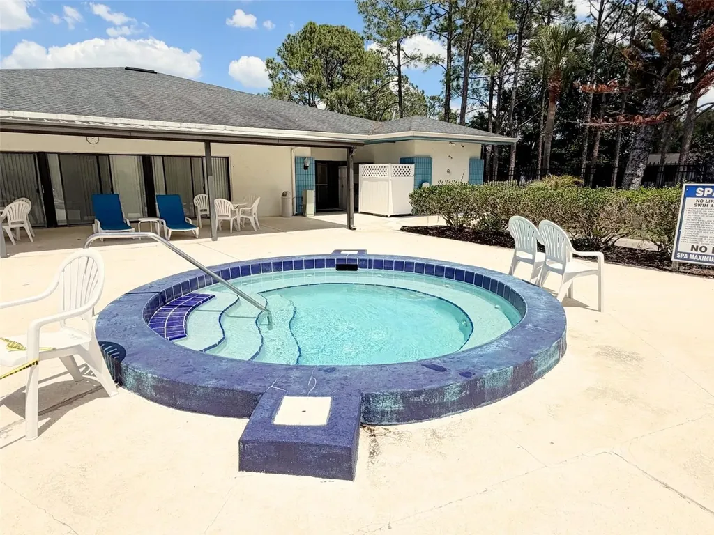 10537 Linger Lane Orlando FL 32821