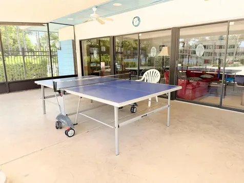 10537 Linger Lane Orlando FL 32821