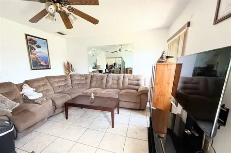 10537 Linger Lane Orlando FL 32821