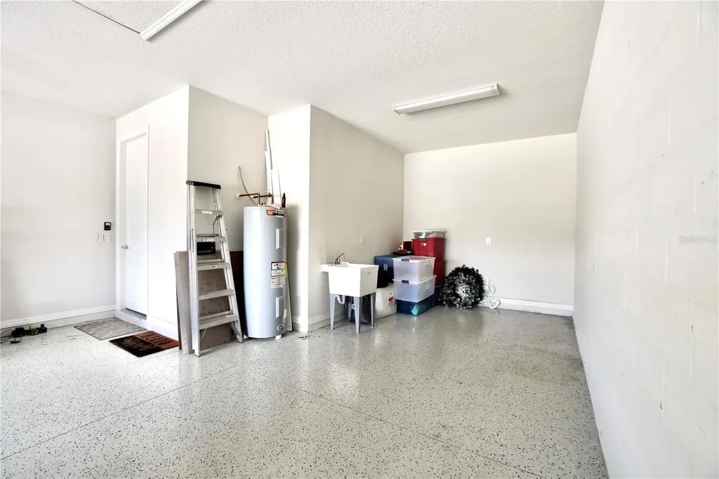 10401 Malvasia Avenue Riverview FL 33578
