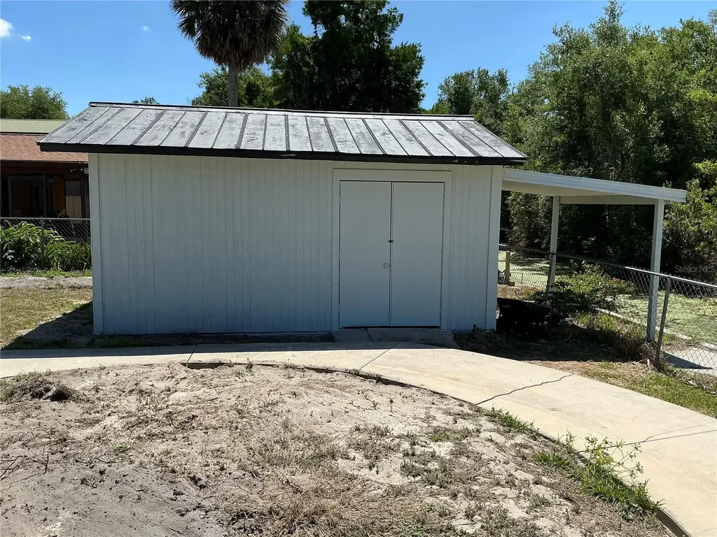 7152 Palm Avenue Leesburg FL 34788