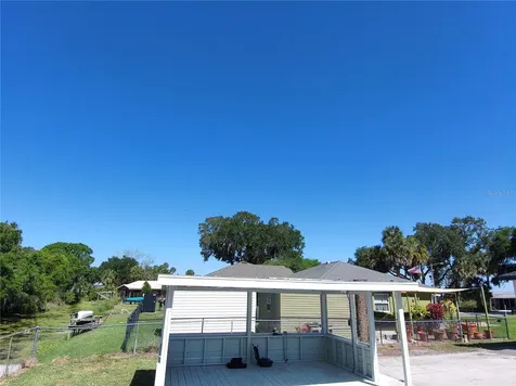 7152 Palm Avenue Leesburg FL 34788