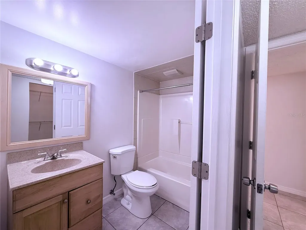 6332 Newtown Circle Tampa FL 33615