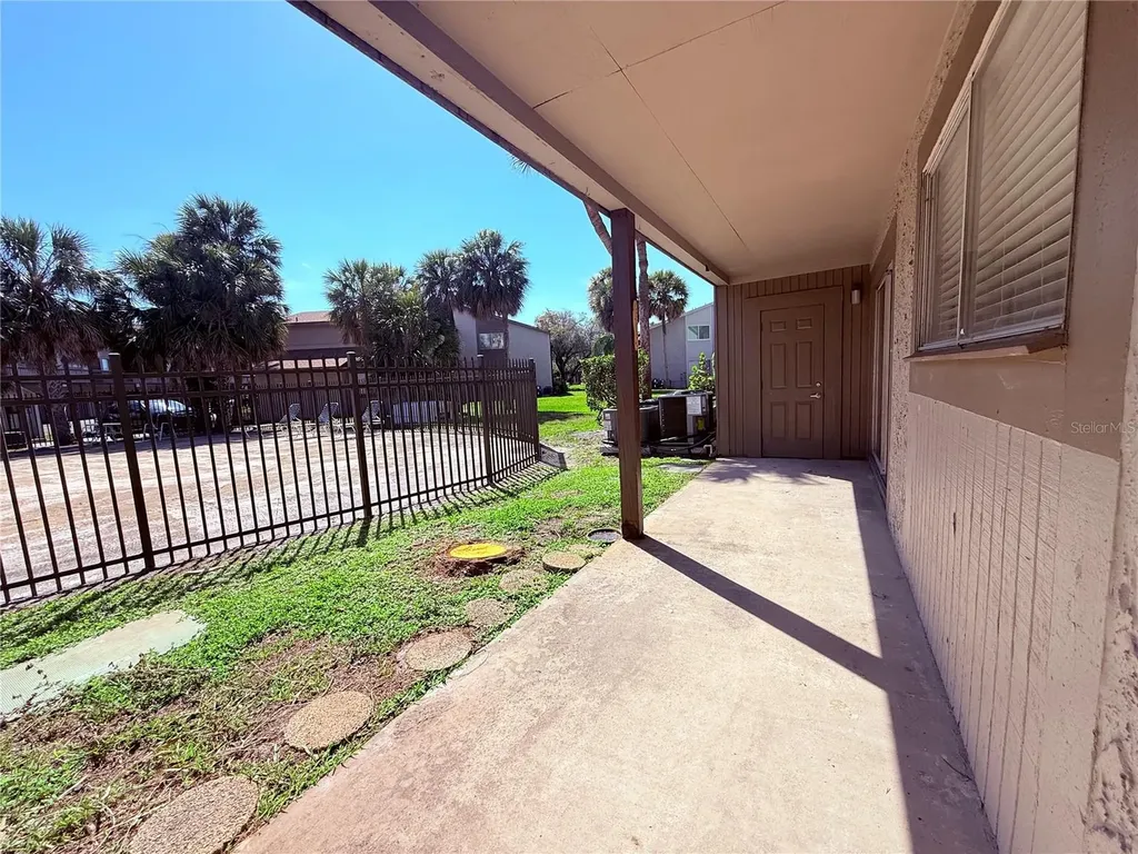 6332 Newtown Circle Tampa FL 33615