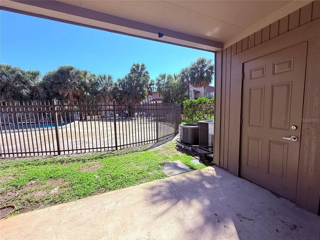 6332 Newtown Circle Tampa FL 33615