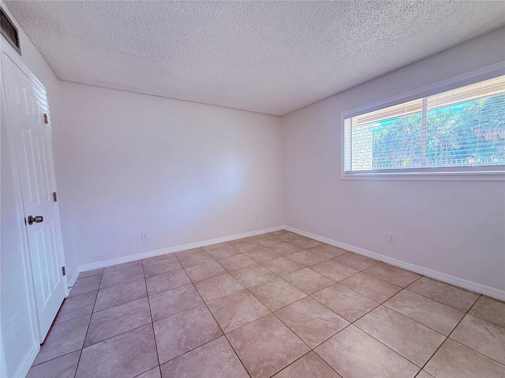 6332 Newtown Circle Tampa FL 33615