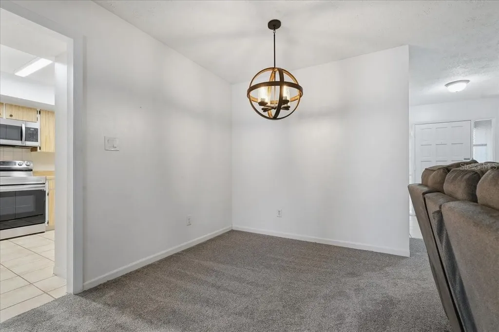 3809 Parkside Drive Valrico FL 33594