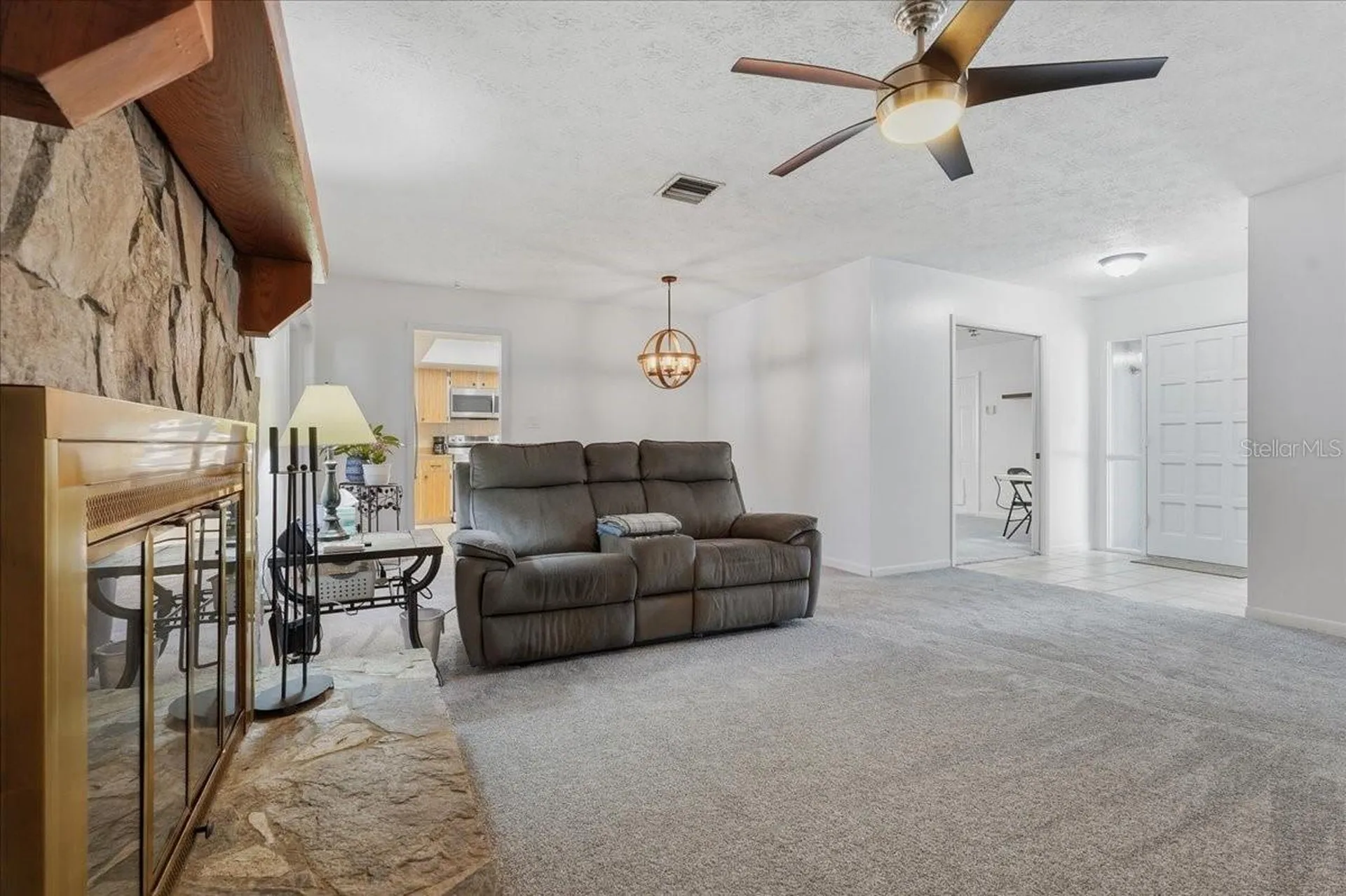 3809 Parkside Drive Valrico FL 33594