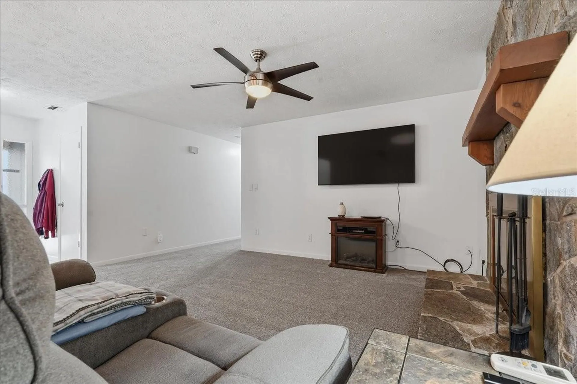3809 Parkside Drive Valrico FL 33594