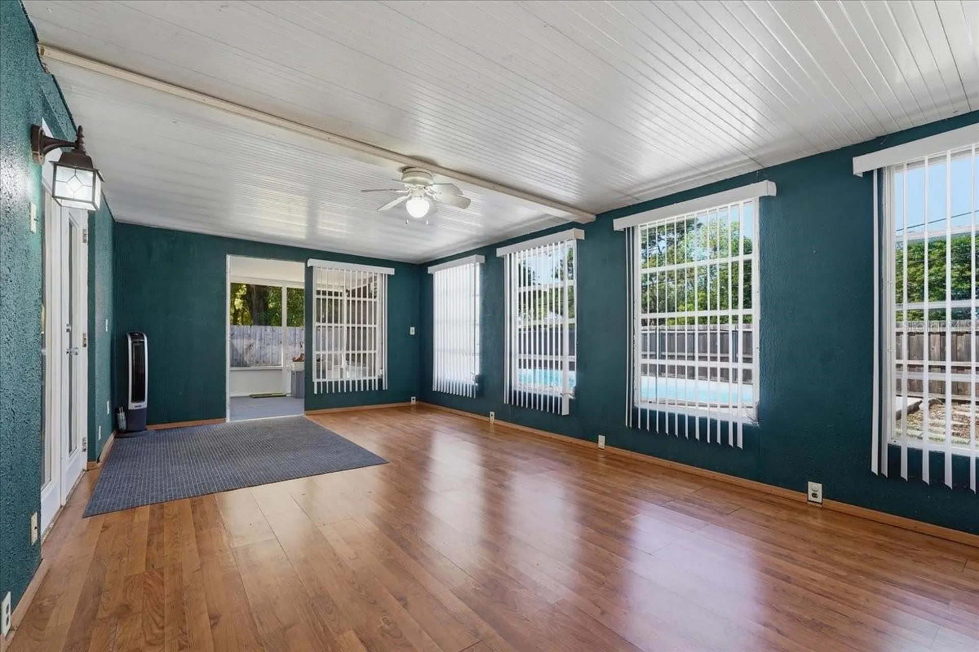 3809 Parkside Drive Valrico FL 33594