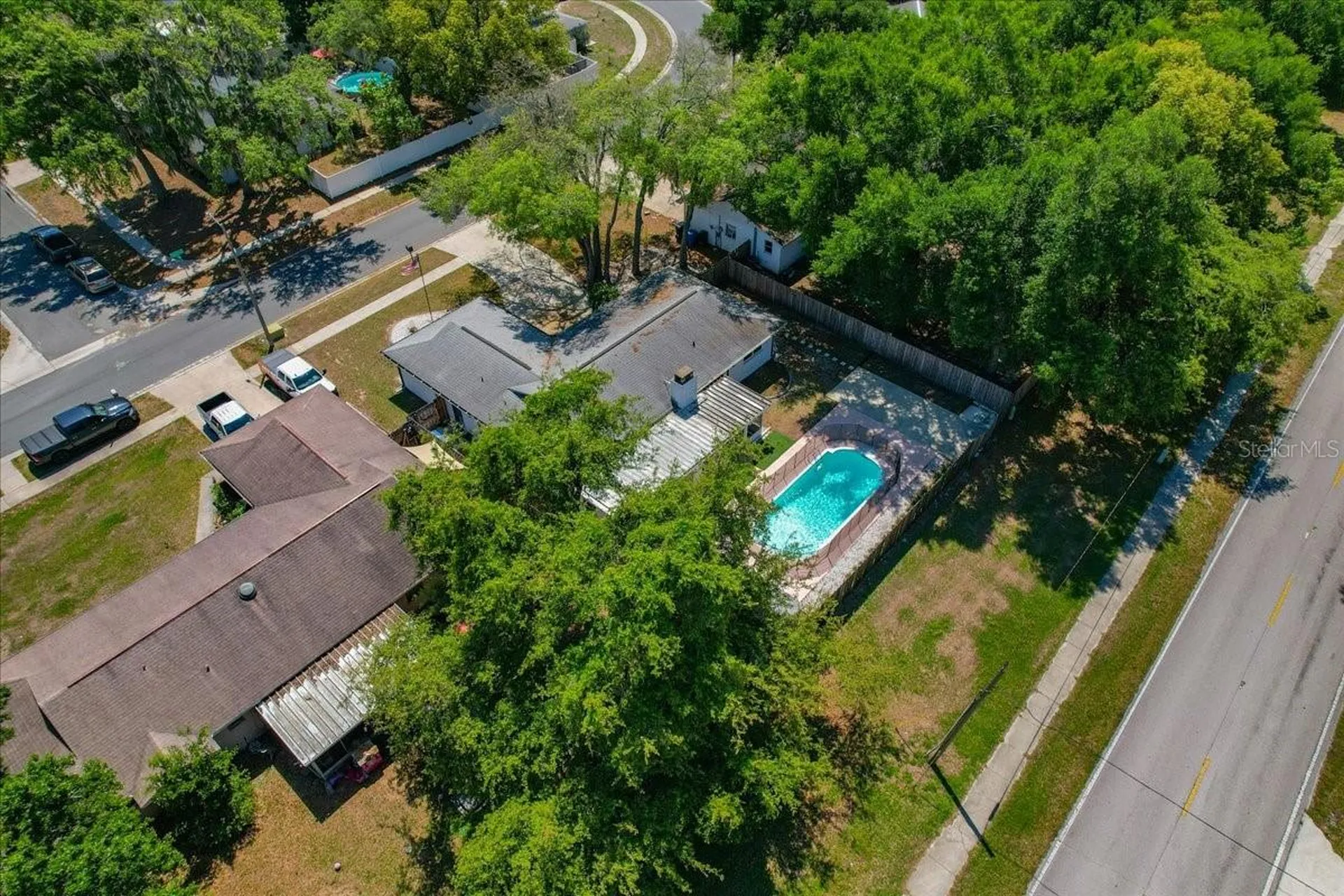 3809 Parkside Drive Valrico FL 33594