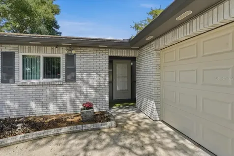 3809 Parkside Drive Valrico FL 33594