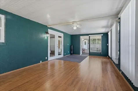 3809 Parkside Drive Valrico FL 33594