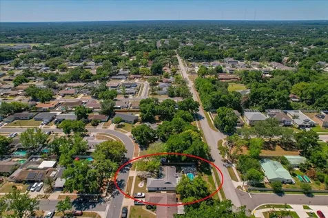 3809 Parkside Drive Valrico FL 33594