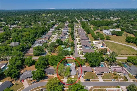 3809 Parkside Drive Valrico FL 33594