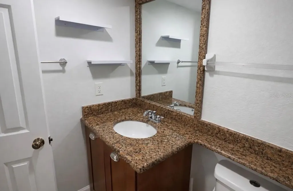 4407 S Semoran Boulevard Orlando FL 32822