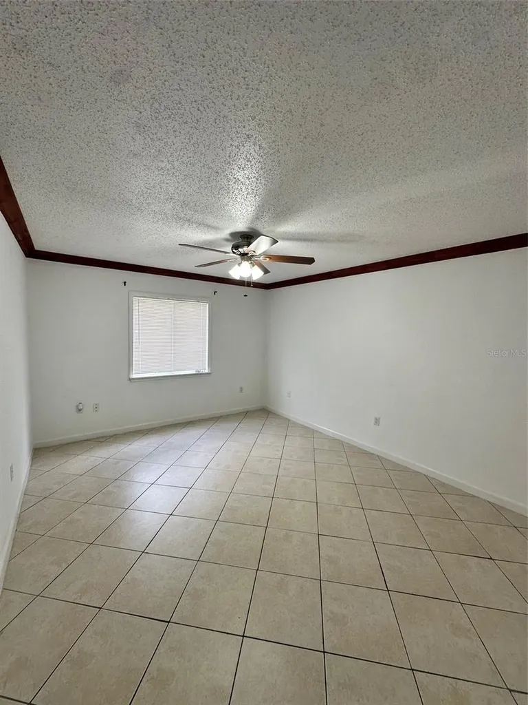 4407 S Semoran Boulevard Orlando FL 32822