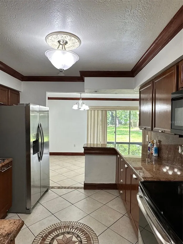 4407 S Semoran Boulevard Orlando FL 32822