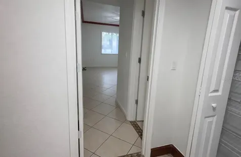 4407 S Semoran Boulevard Orlando FL 32822