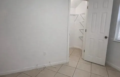 4407 S Semoran Boulevard Orlando FL 32822