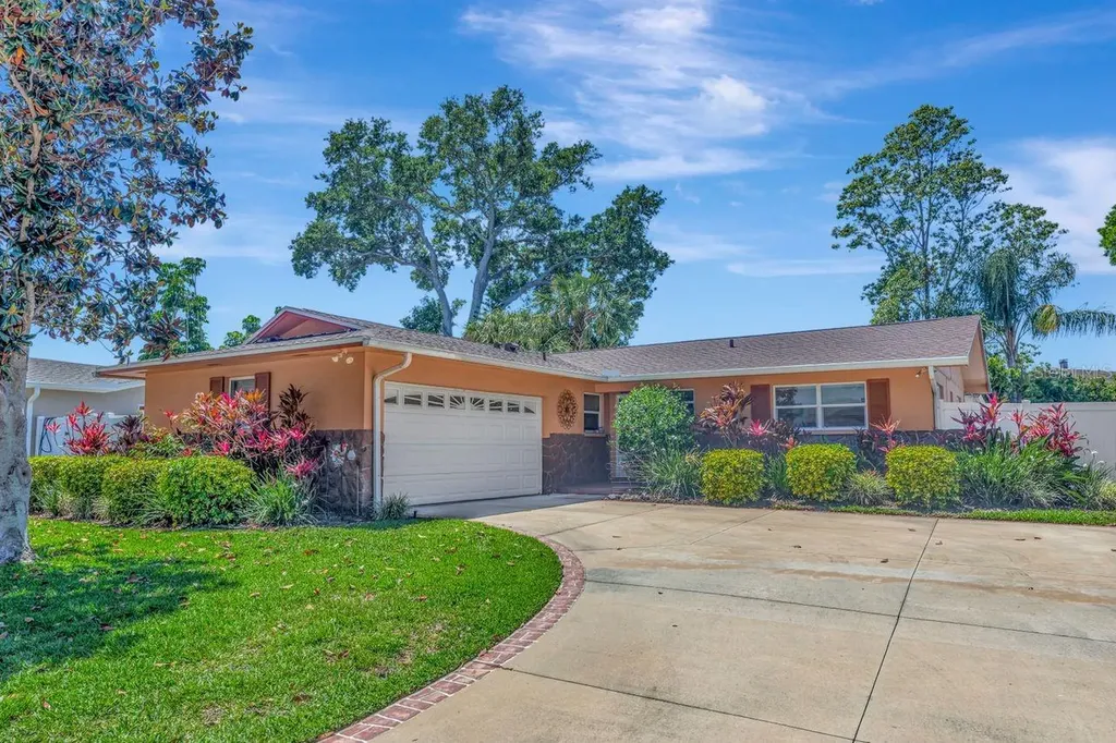 13140 111th Lane Largo FL 33778