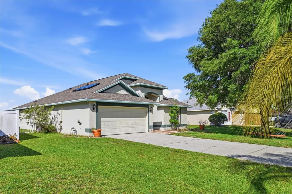 2704 Eagle Creek Court Kissimmee FL 34746