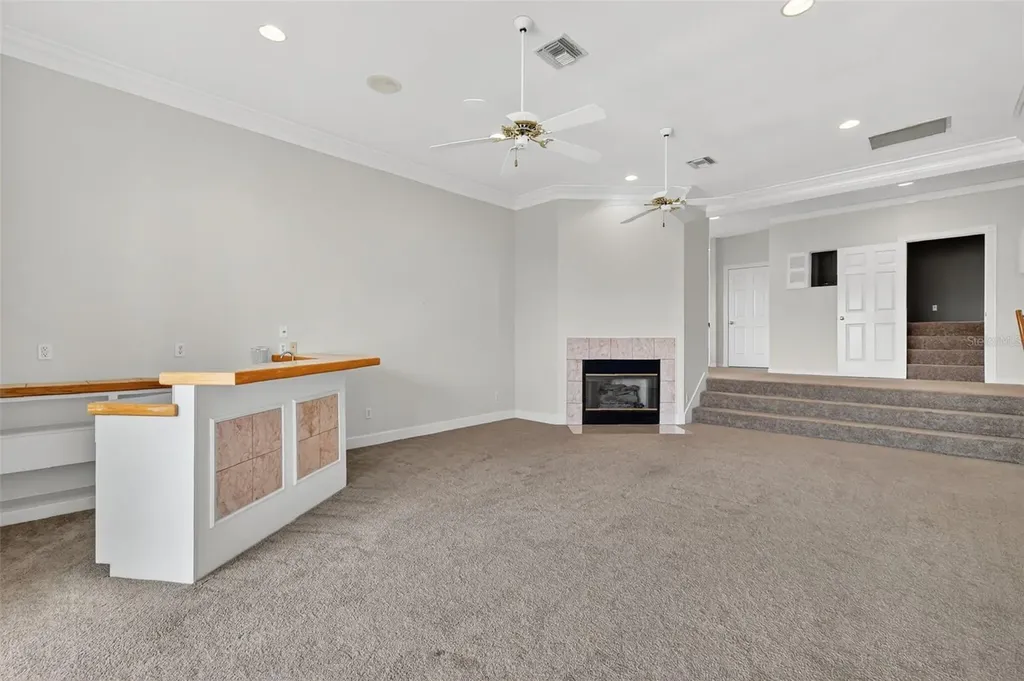 1741 Edgewater Drive Mount Dora FL 32757