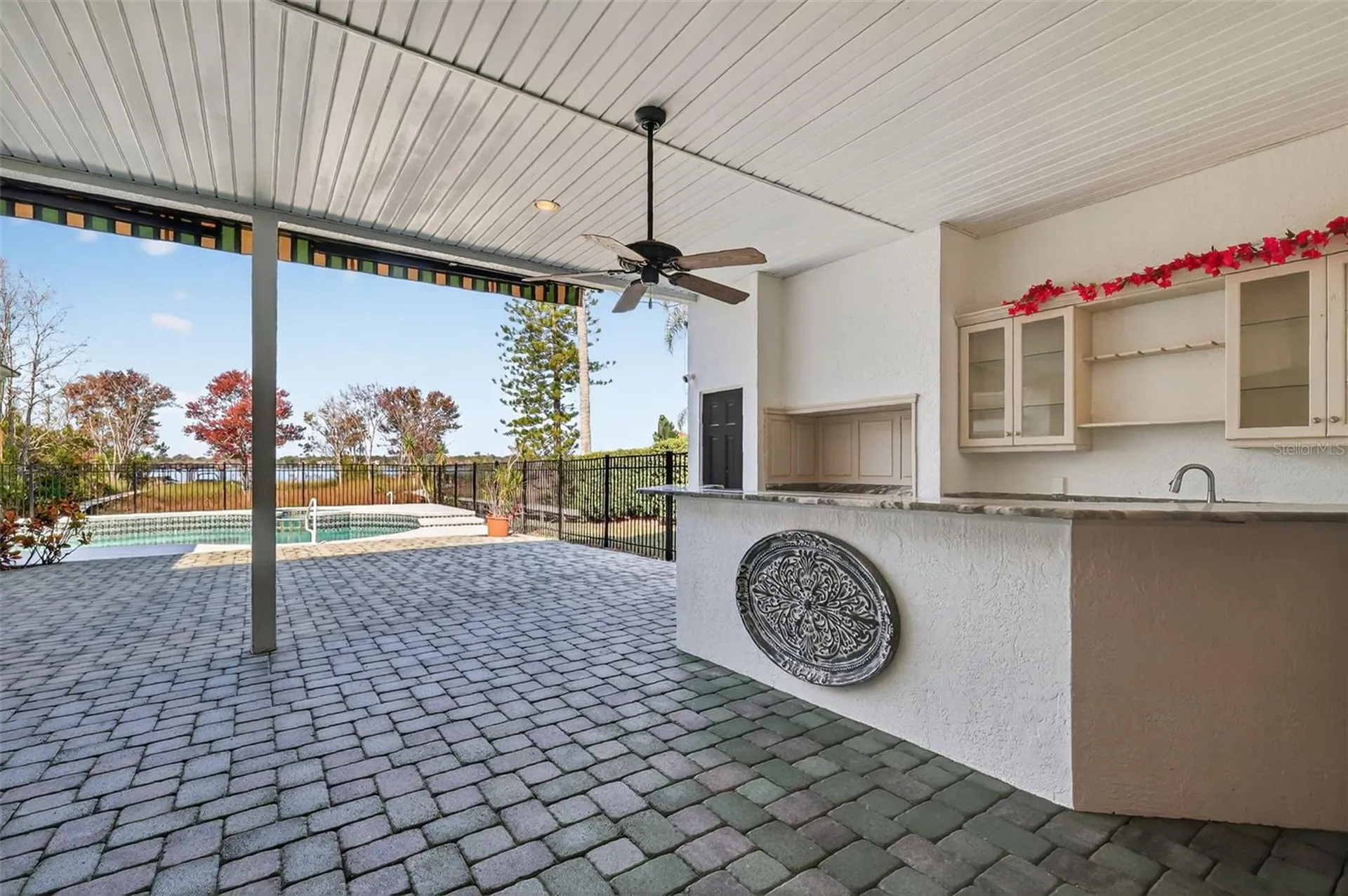 1741 Edgewater Drive Mount Dora FL 32757