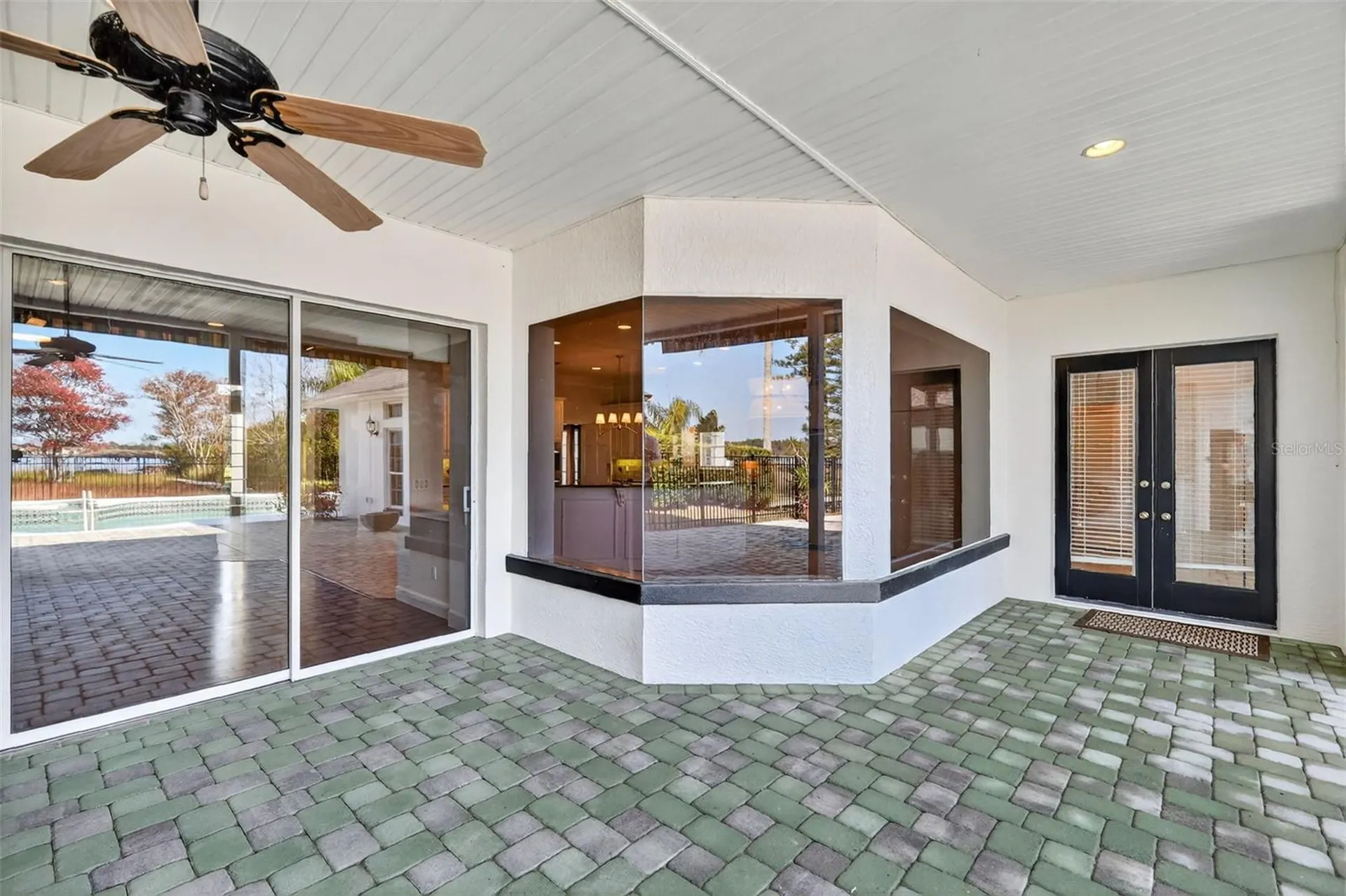 1741 Edgewater Drive Mount Dora FL 32757