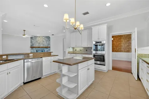 1741 Edgewater Drive Mount Dora FL 32757