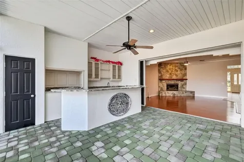 1741 Edgewater Drive Mount Dora FL 32757