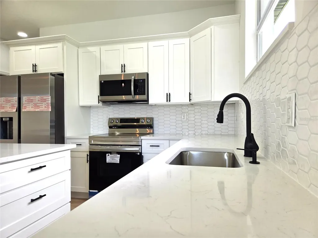 142 Fitzsimons Street Port Charlotte FL 33954