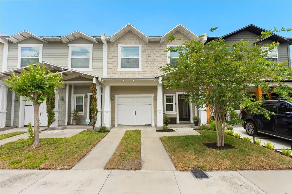117 W Giddens Avenue Tampa FL 33603