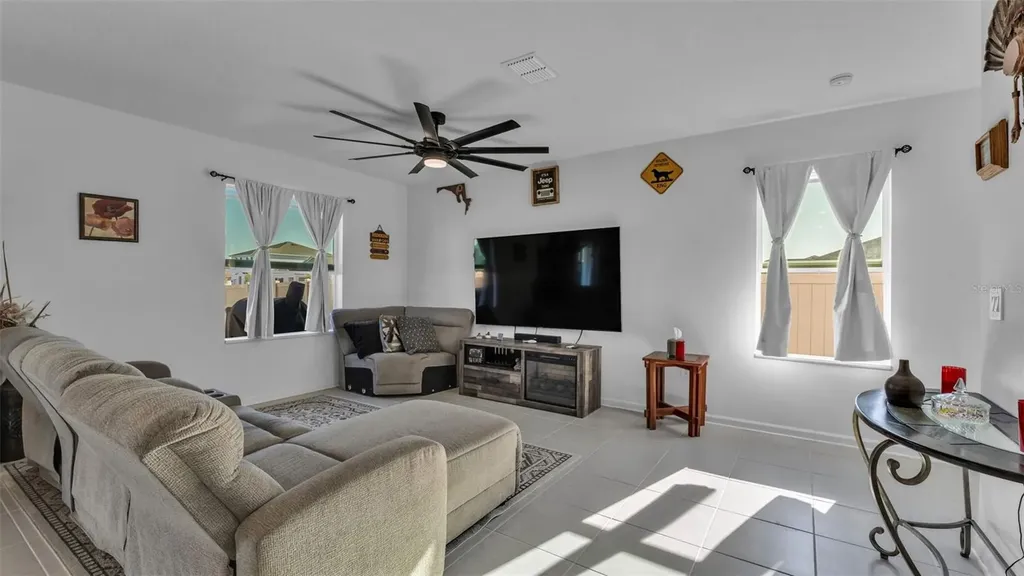 1985 Sarah Street Winter Haven FL 33884