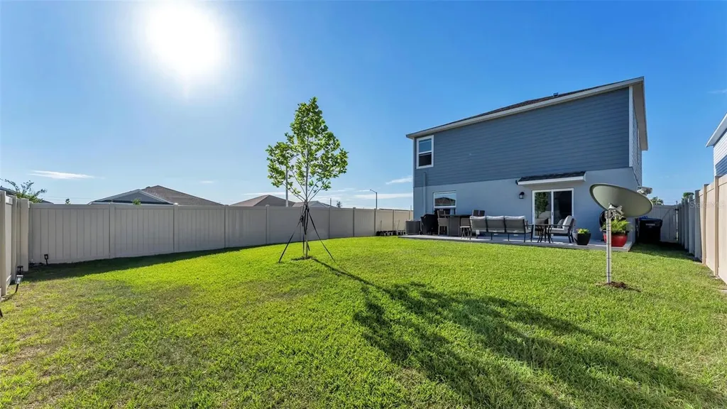 1985 Sarah Street Winter Haven FL 33884