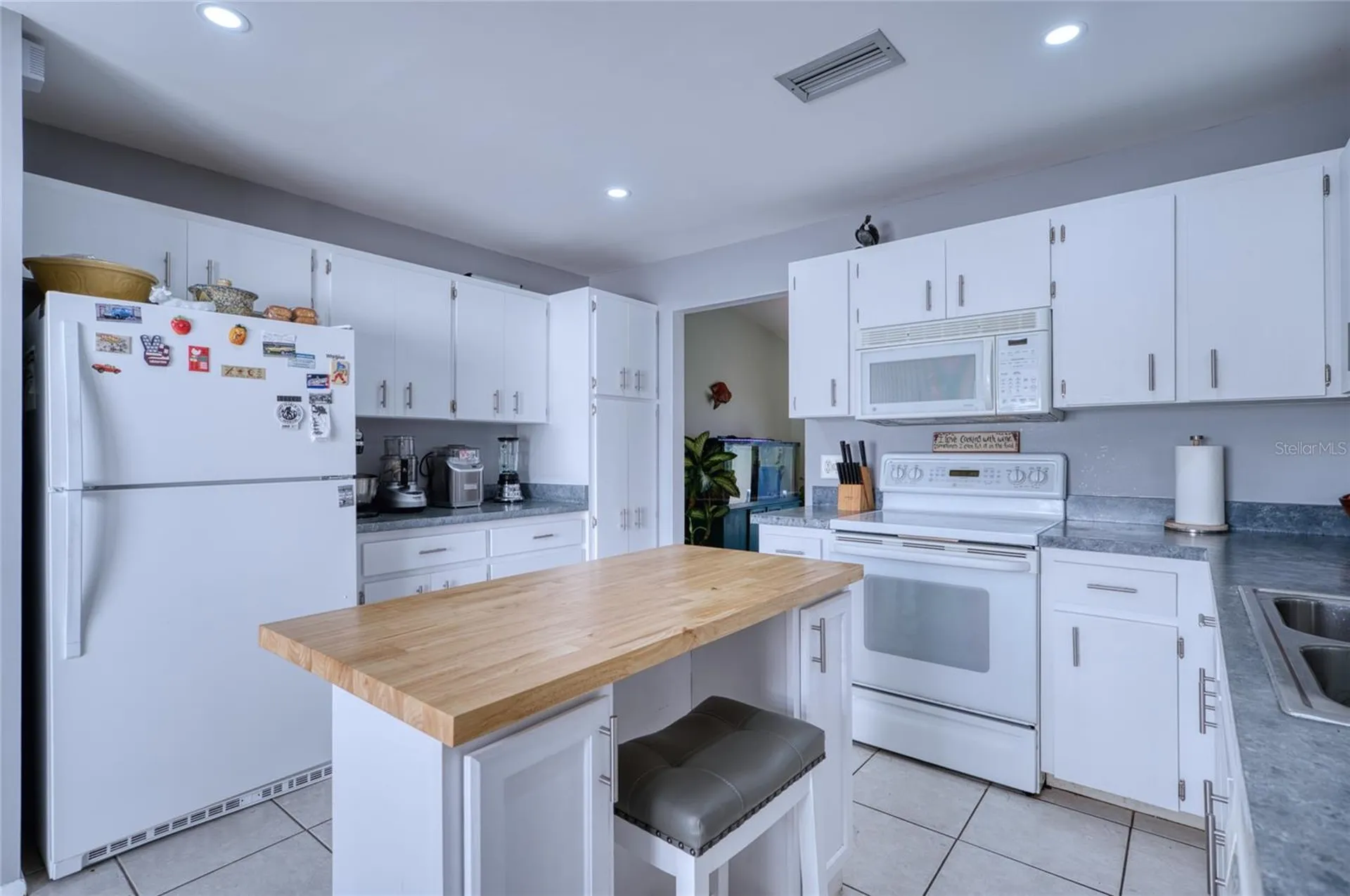 76 Sandstone Circle Venice FL 34293