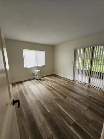 11809 Raintree Lake Lane Tampa FL 33617
