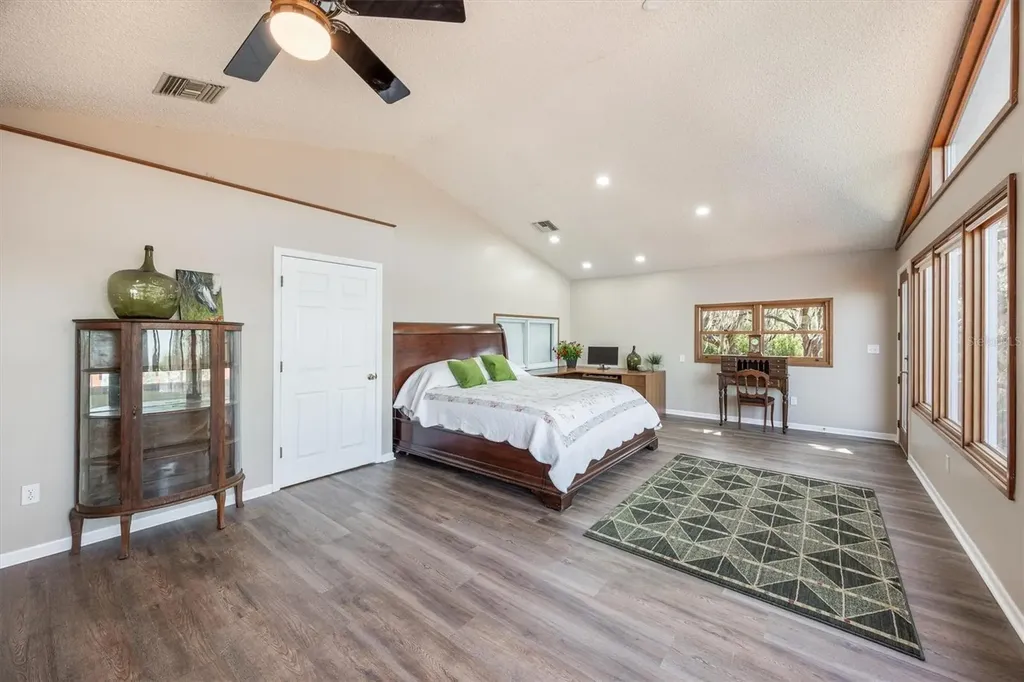 111 Kirby Trail Melrose FL 32666