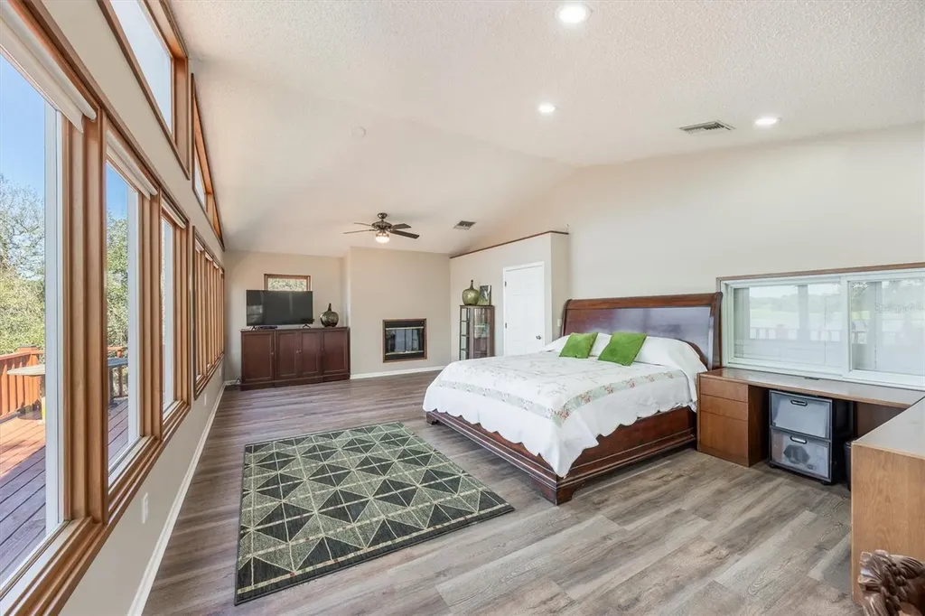 111 Kirby Trail Melrose FL 32666