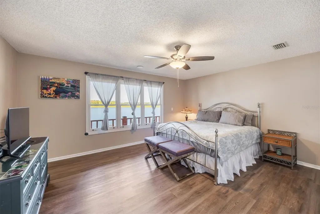 111 Kirby Trail Melrose FL 32666