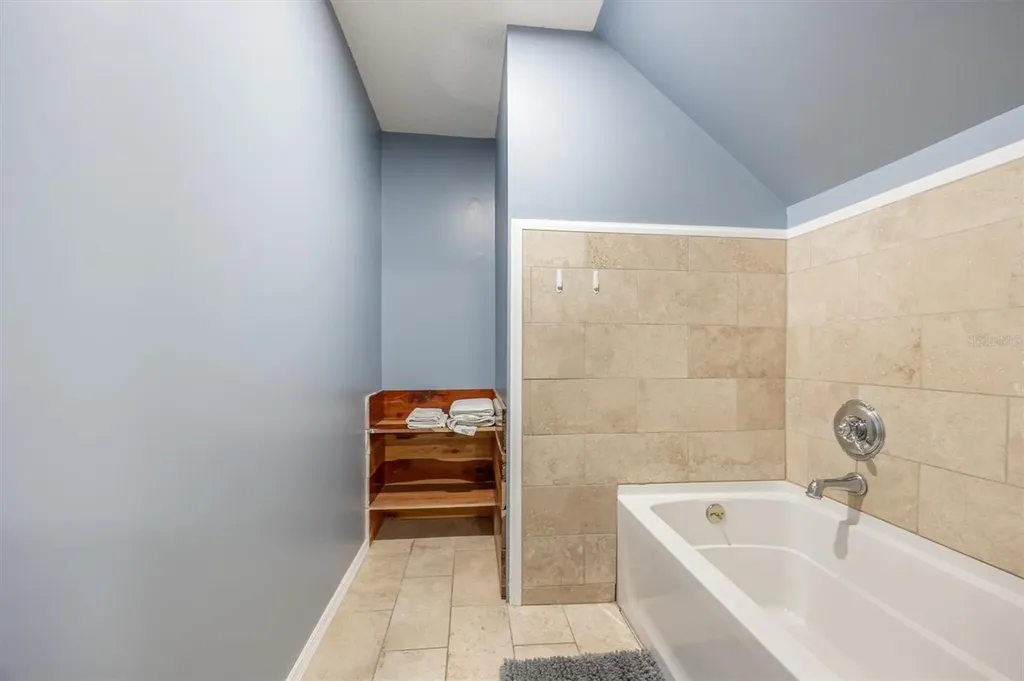111 Kirby Trail Melrose FL 32666