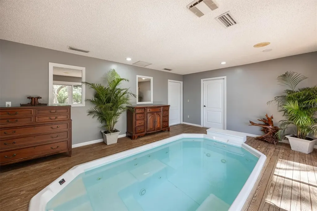111 Kirby Trail Melrose FL 32666