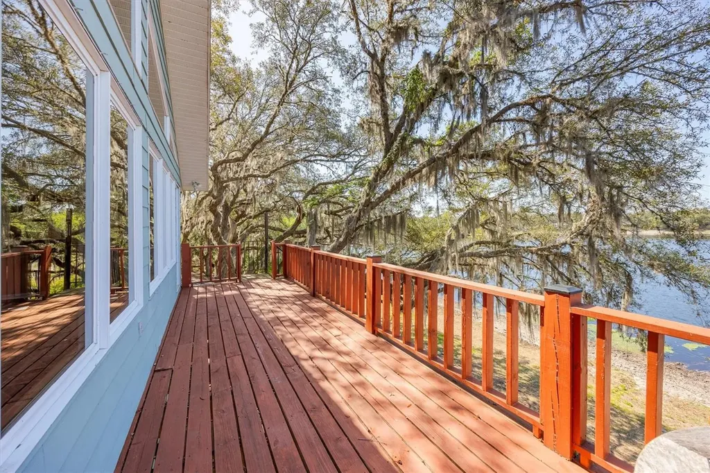 111 Kirby Trail Melrose FL 32666
