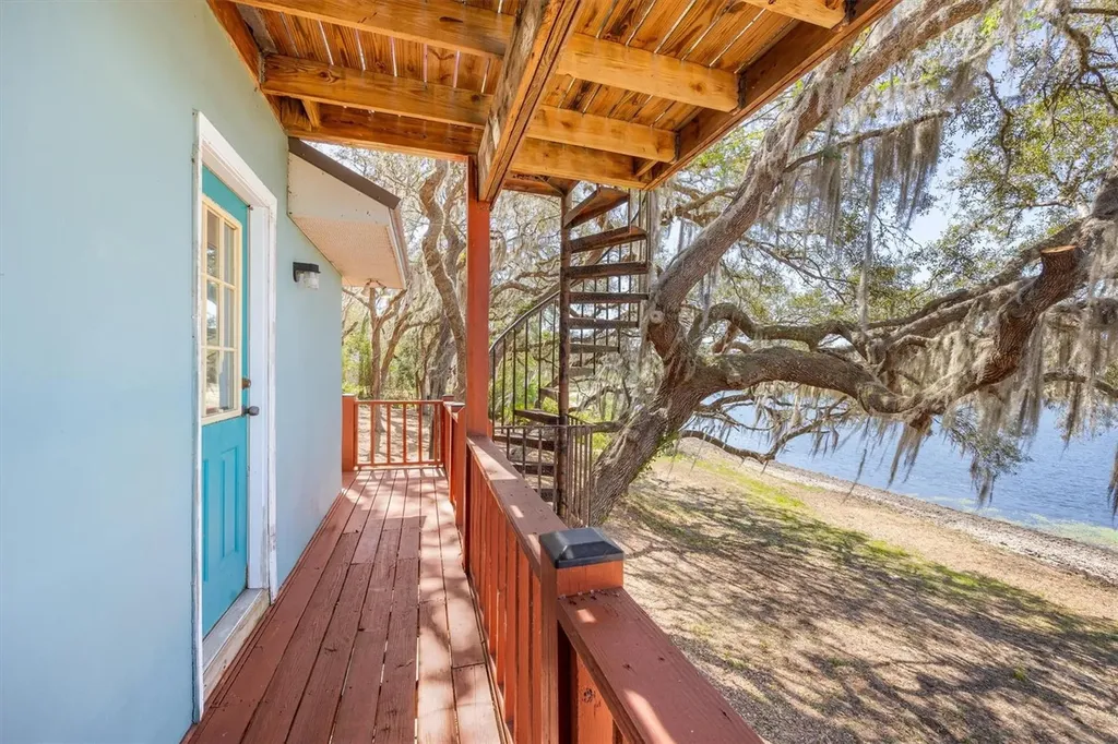 111 Kirby Trail Melrose FL 32666