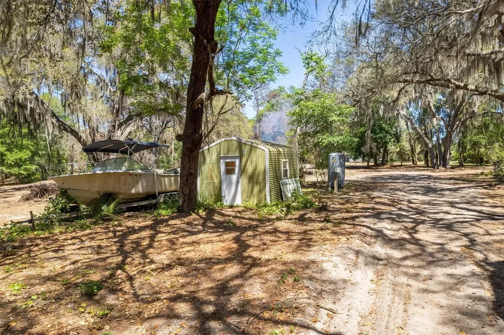 111 Kirby Trail Melrose FL 32666