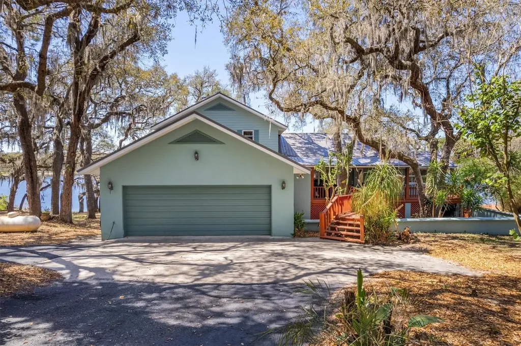 111 Kirby Trail Melrose FL 32666