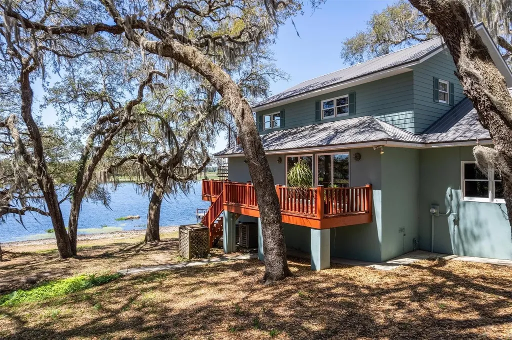 111 Kirby Trail Melrose FL 32666
