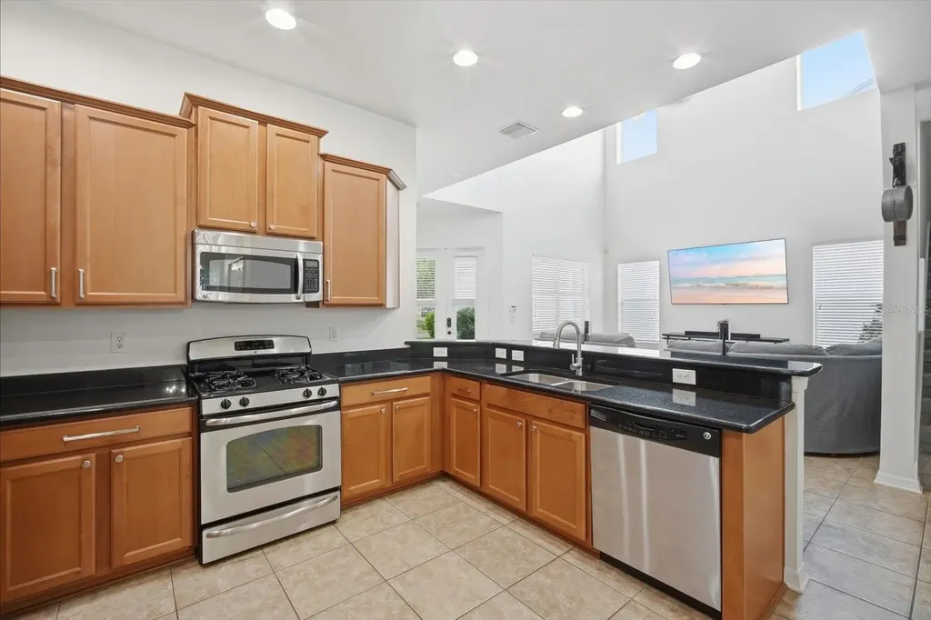 11310 Winthrop Lake Drive Riverview FL 33578