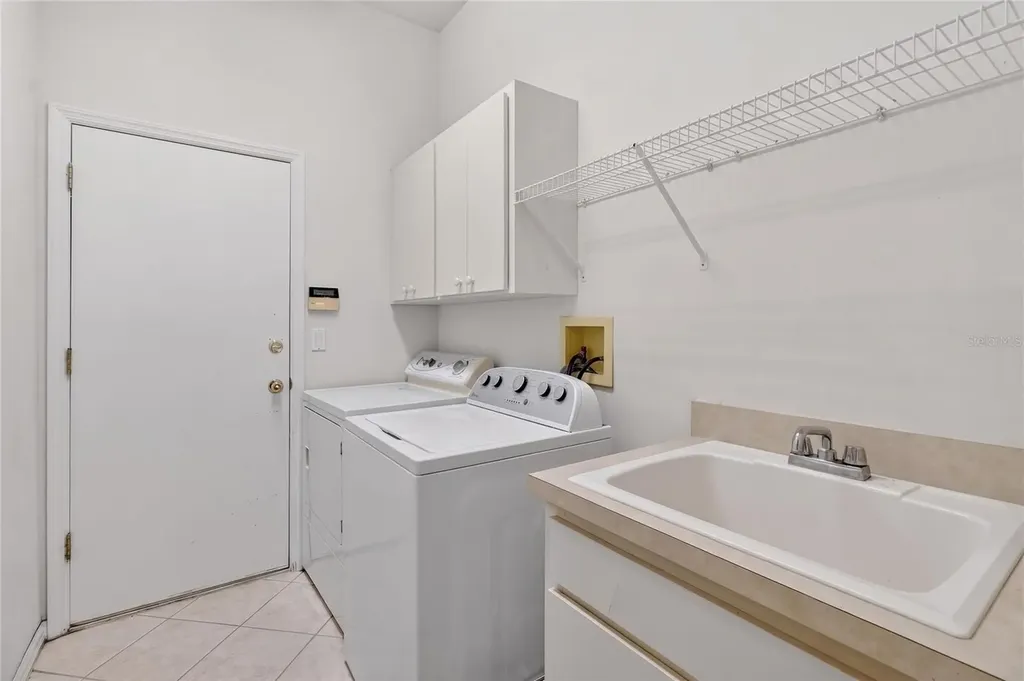 10206 Shadow Branch Drive Tampa FL 33647